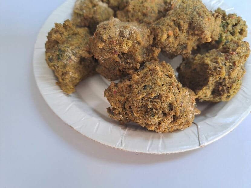 Bhang pakoras